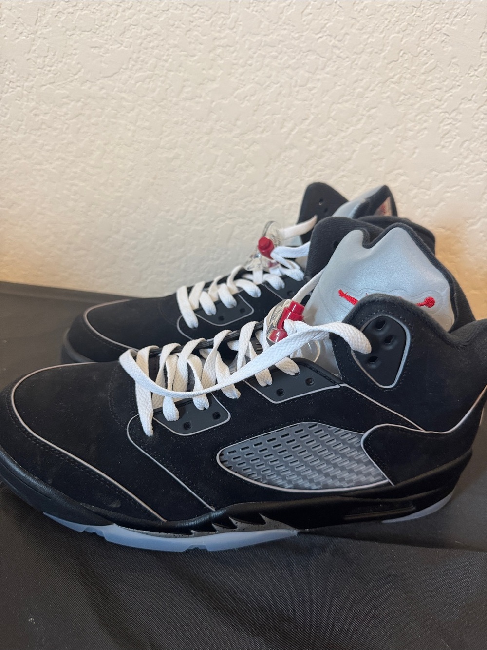 Nike Black/White/Red Air Jordan Style Men’s Sneakers